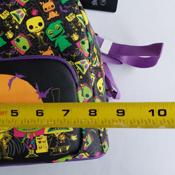 NWT Funko Nightmare Before Christmas BLACKLIGHT Mini Backpack - Picture 9 of 10